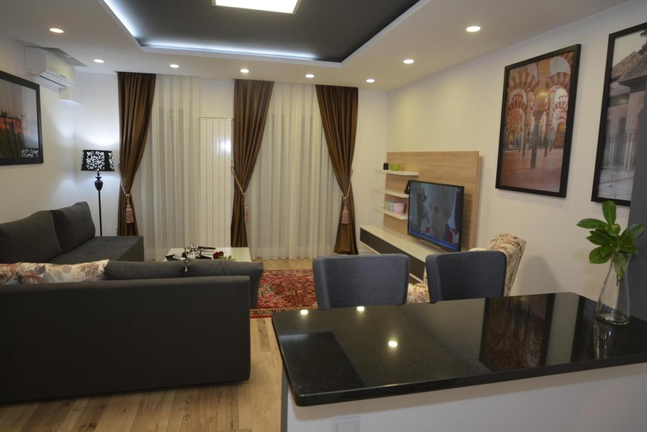 Apart Hotel Family Saraybosna Dış mekan fotoğraf