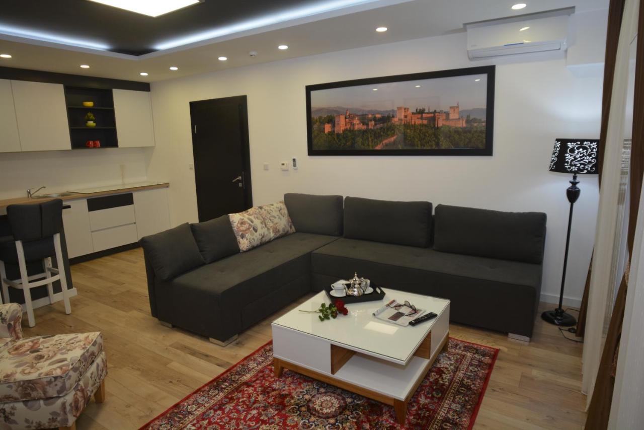 Apart Hotel Family Saraybosna Dış mekan fotoğraf