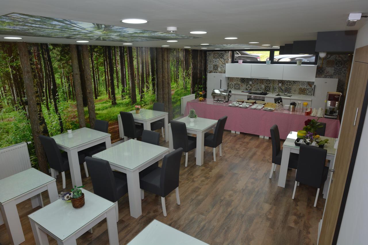 Apart Hotel Family Saraybosna Dış mekan fotoğraf