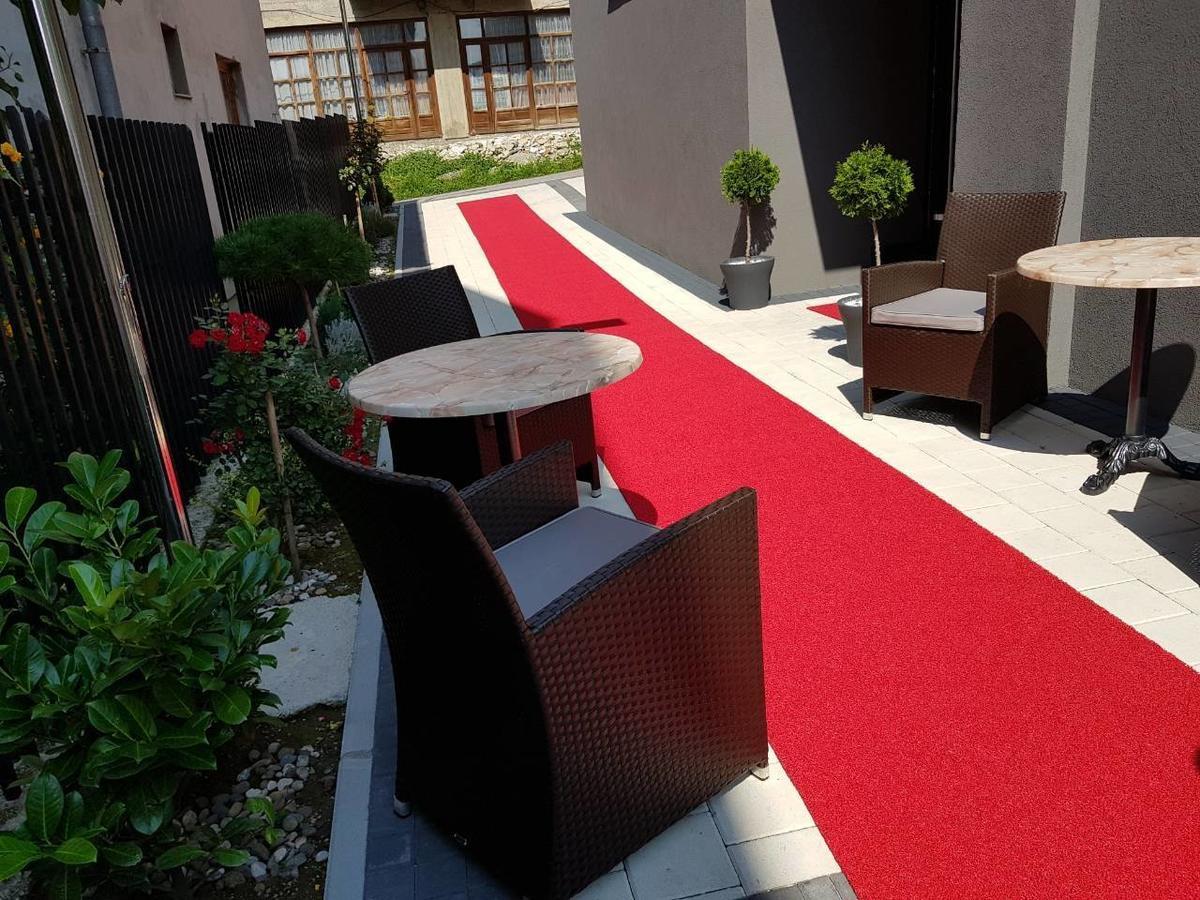 Apart Hotel Family Saraybosna Dış mekan fotoğraf