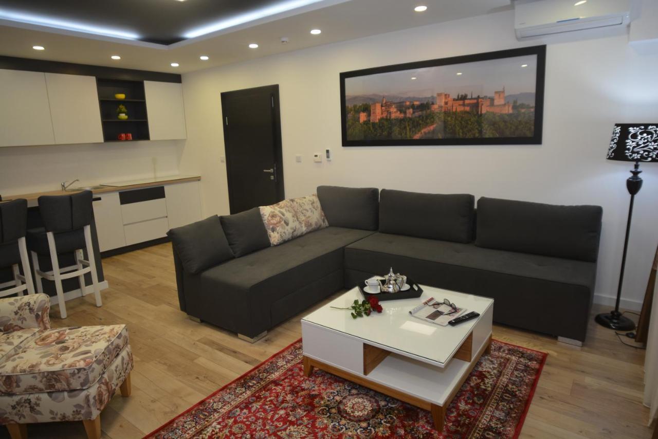 Apart Hotel Family Saraybosna Dış mekan fotoğraf