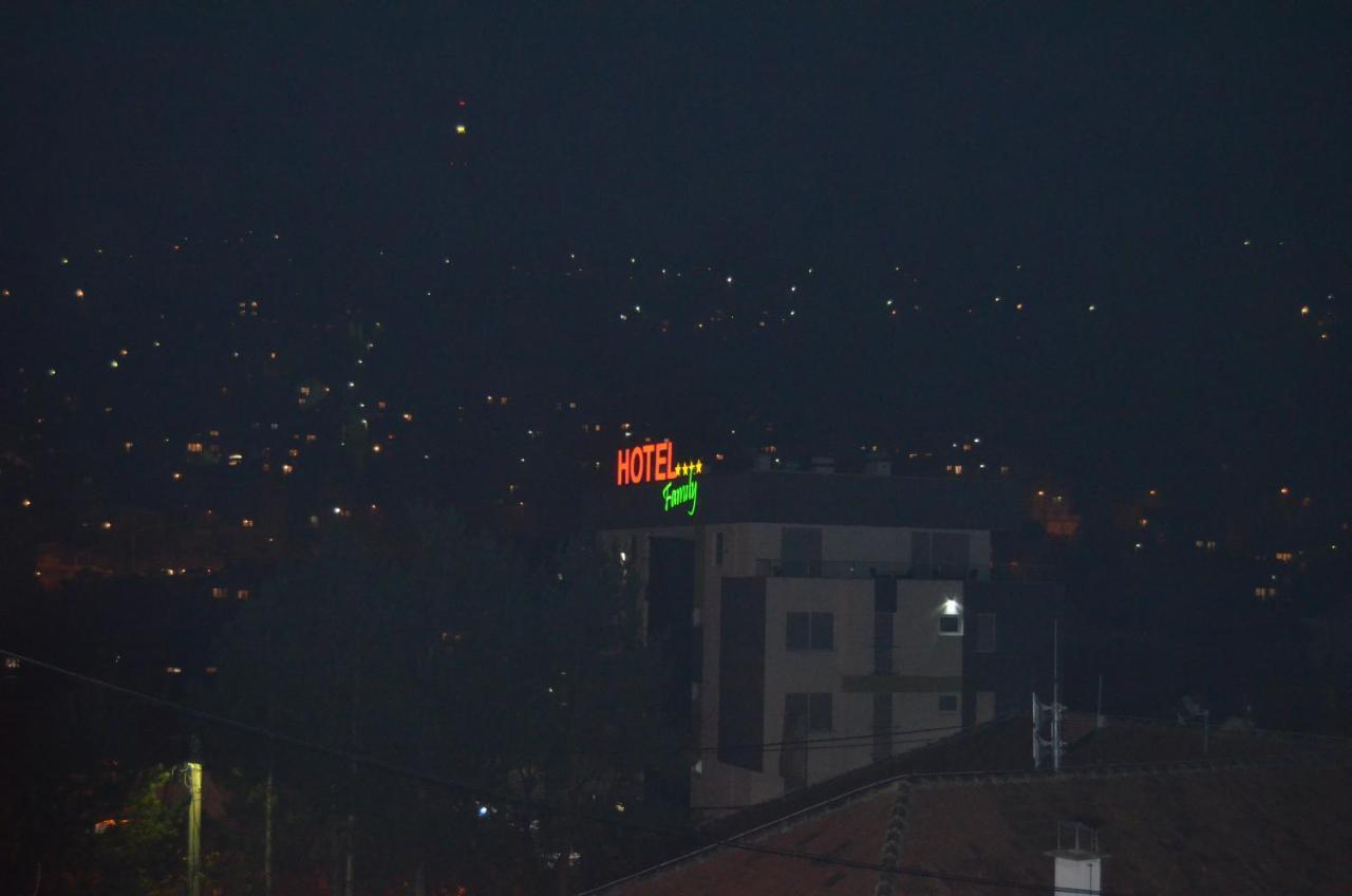 Apart Hotel Family Saraybosna Dış mekan fotoğraf