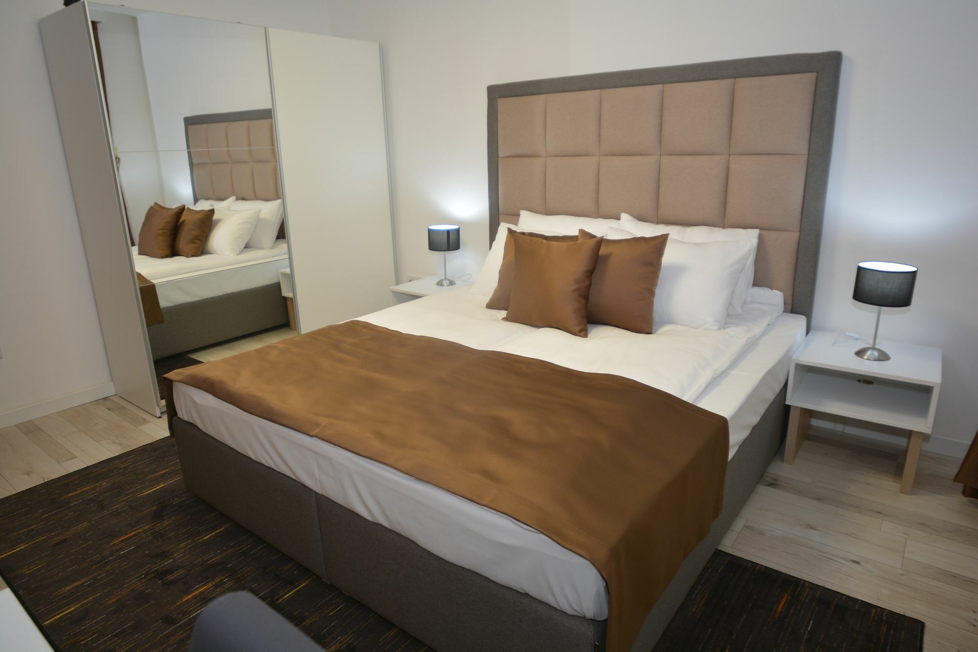 Apart Hotel Family Saraybosna Dış mekan fotoğraf